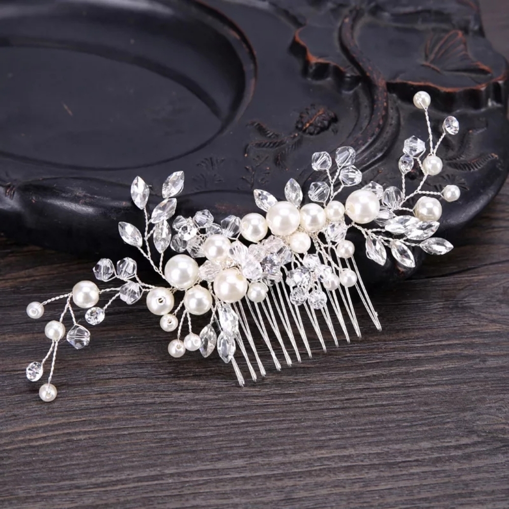Silver CZ Crystal's and Pearl's Hair Vine Comb